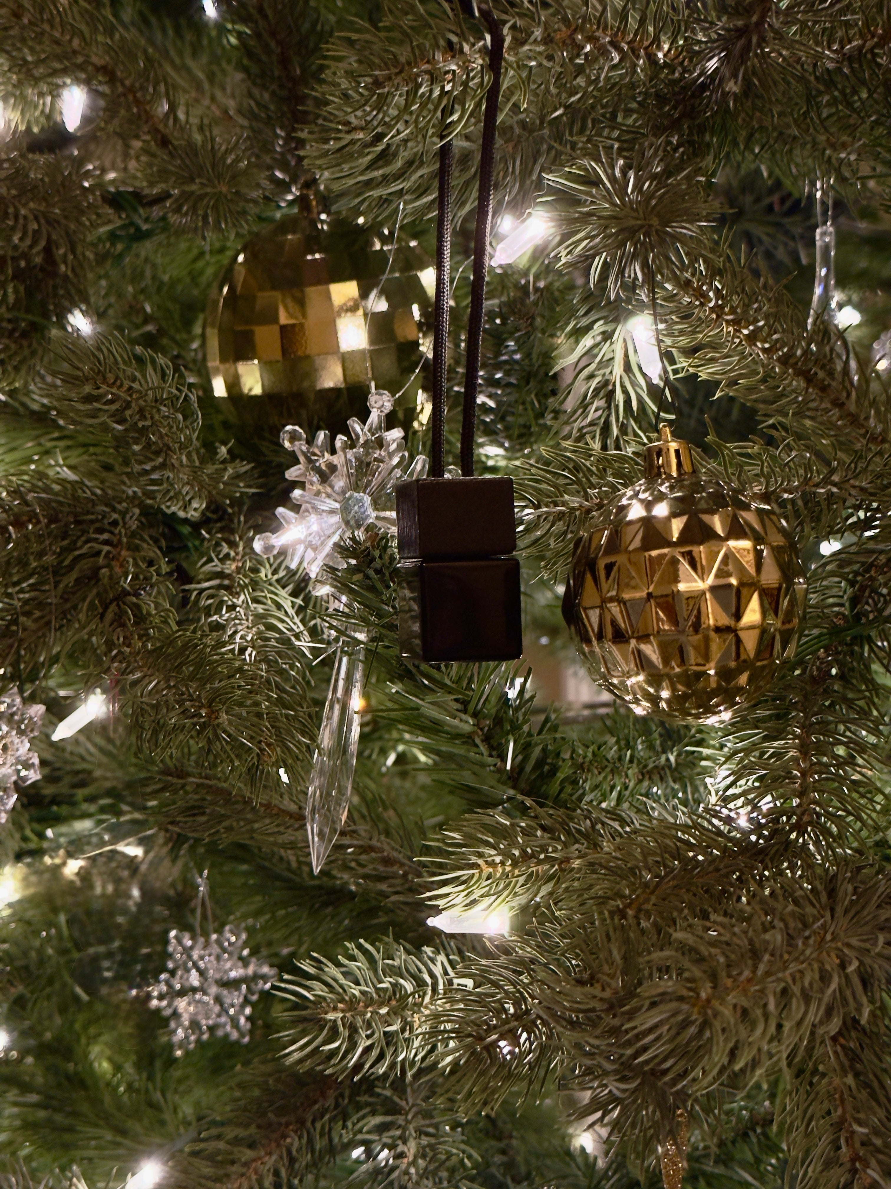 Cashmere Flurries Air Diffuser